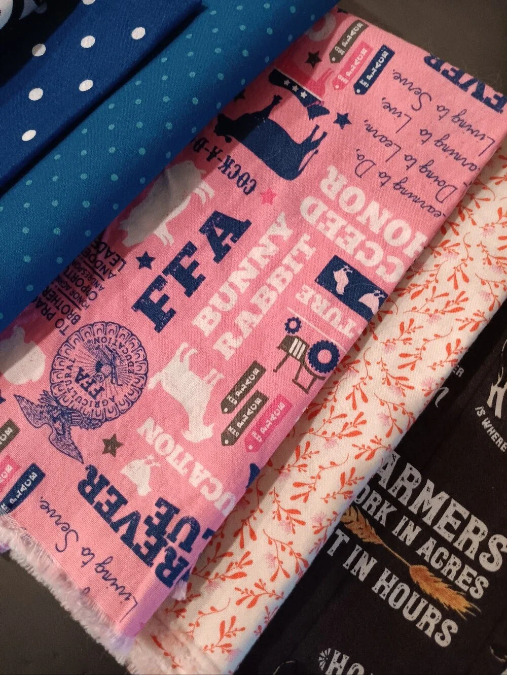 FFA farm animal fabric (set) - 2.5 yards (approx.)